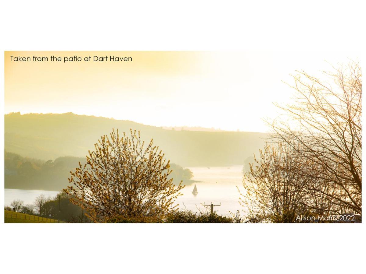 Dart Haven - Cheerful Holiday Bungalow In Galmpton Zewnętrze zdjęcie