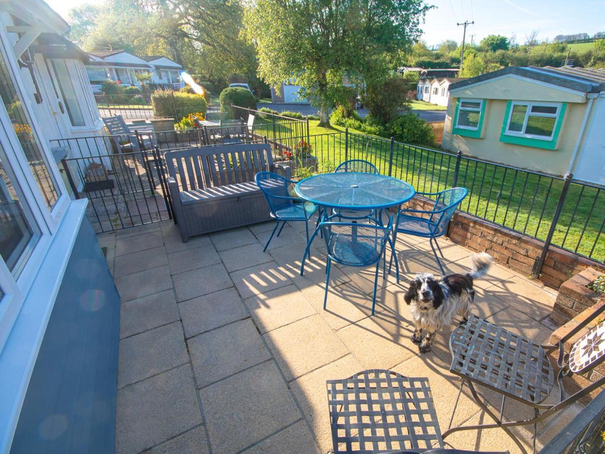 Dart Haven - Cheerful Holiday Bungalow In Galmpton Zewnętrze zdjęcie