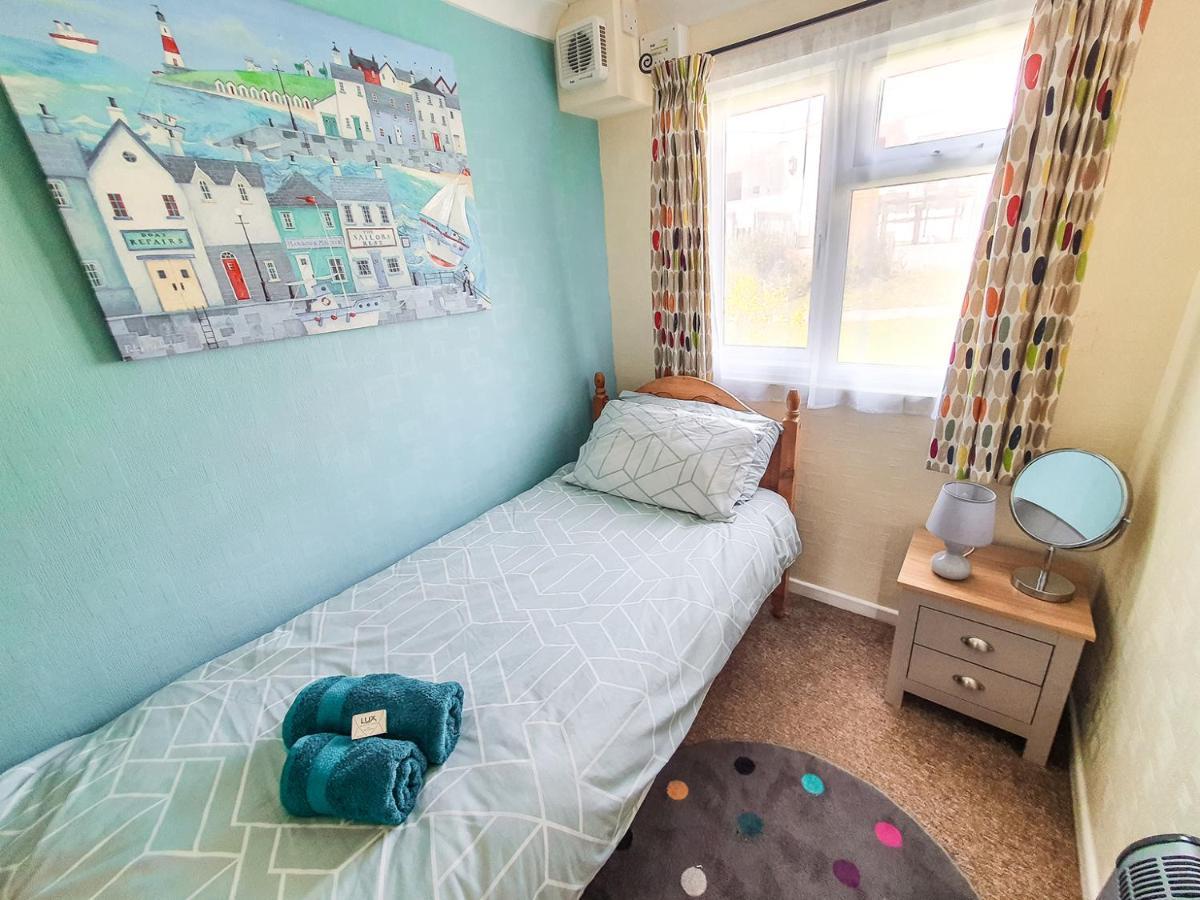 Dart Haven - Cheerful Holiday Bungalow In Galmpton Zewnętrze zdjęcie